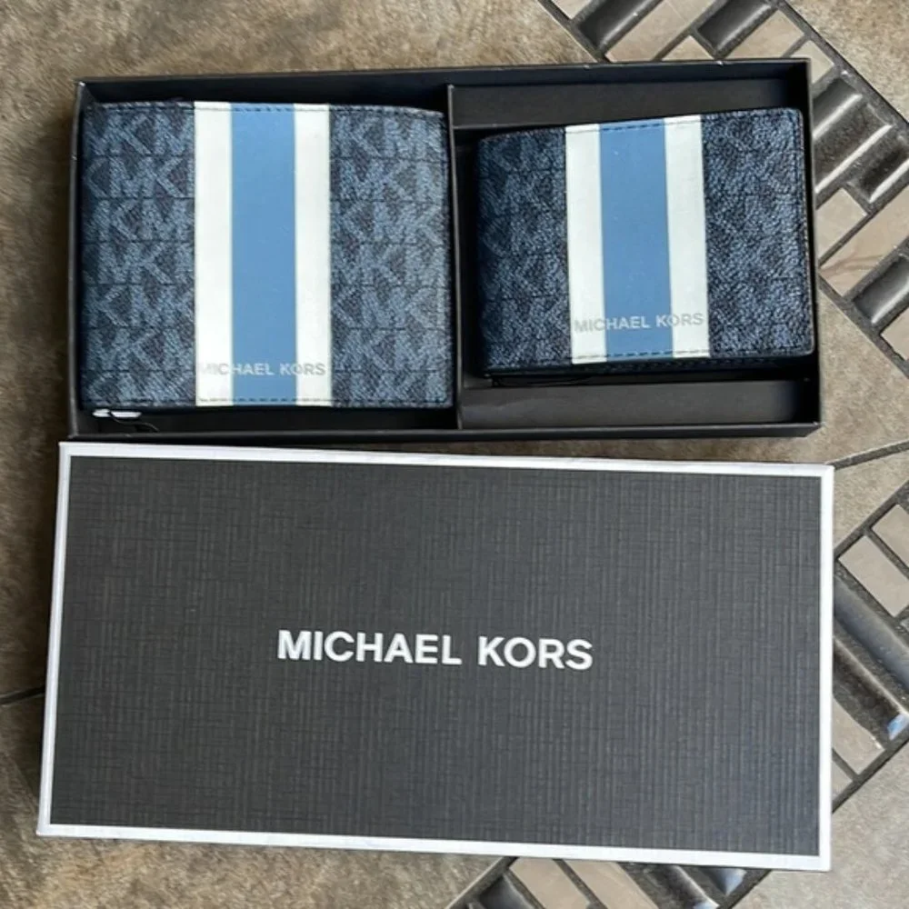 Michael Kors Men`s Gifting Bifold 3 in 1 Wallet Box Set Admiral Multi - Picture 1 of 14